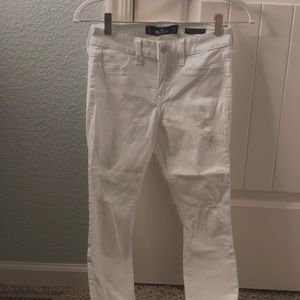 White Hollister jeans !